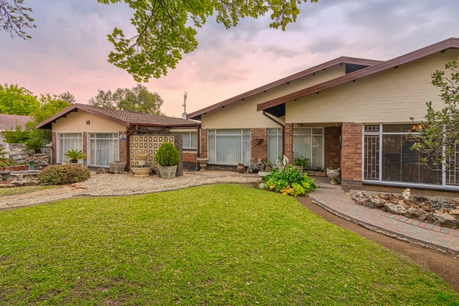 4 Bedroom Property for Sale in West Park Free State